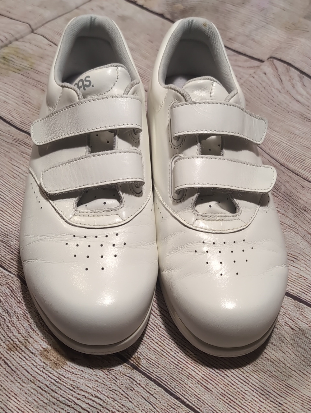 SAS Me Too Tripad Comfort White Walking Shoes Hook & Loop Size 7M